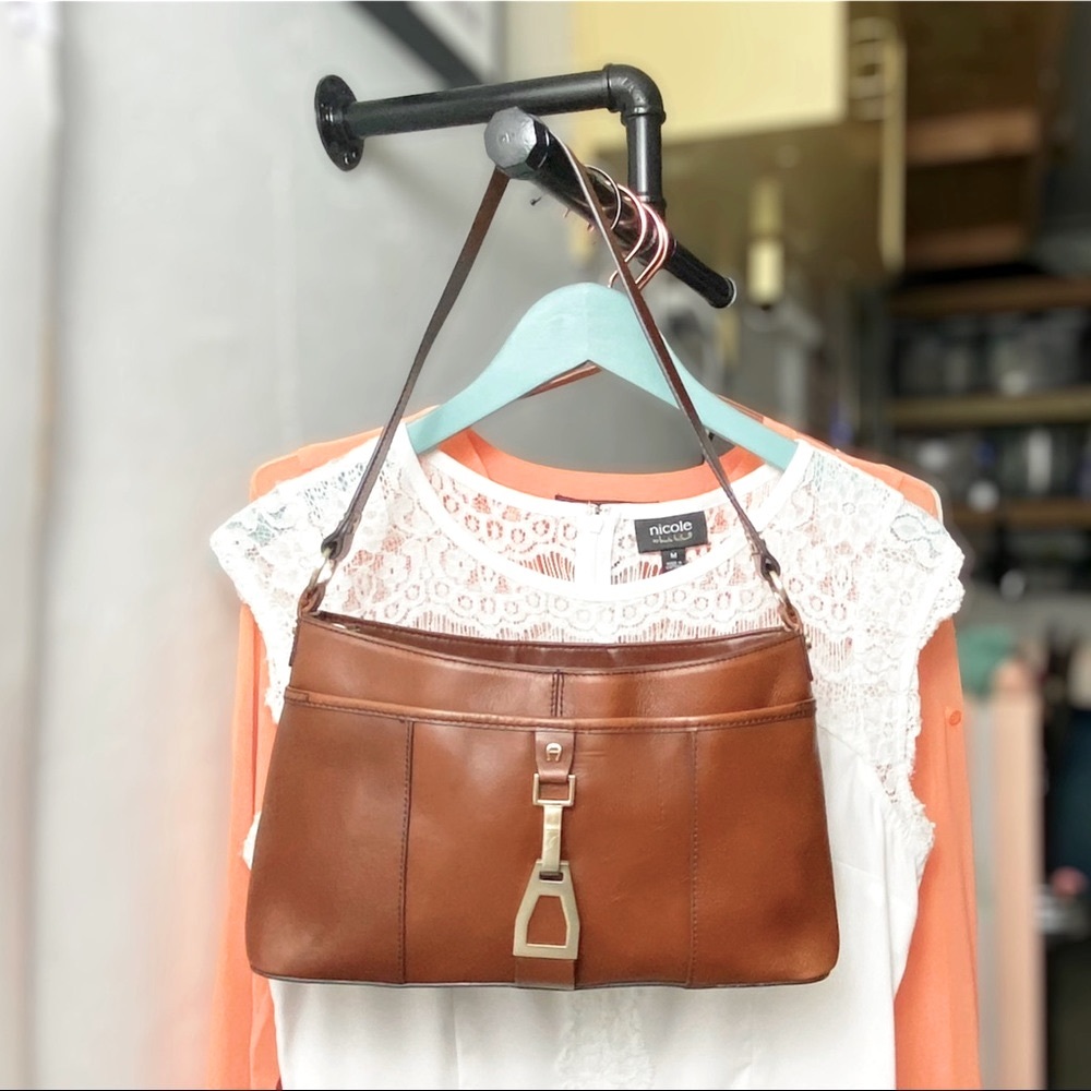 ETIENNE AIGNER | vintage leather shoulder bag